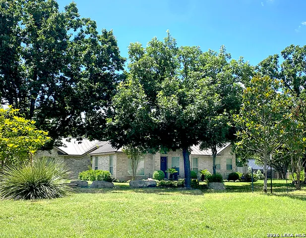 29319 Mandetta Dr Fair Oaks Ranch, TX 78015
