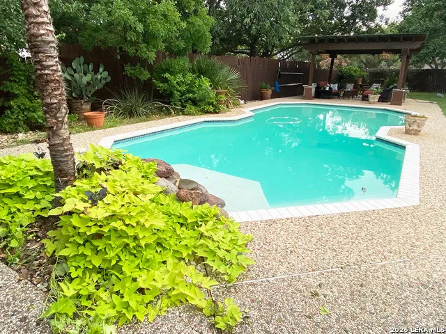 29319 Mandetta Dr Fair Oaks Ranch, TX 78015