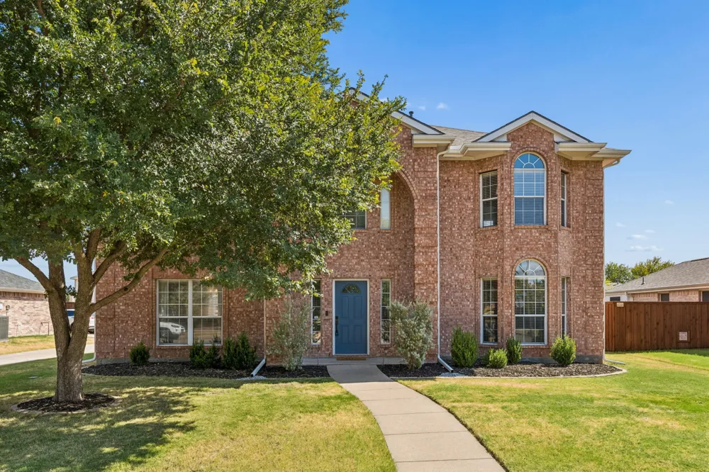 1532 Pine Bluff Drive Allen, TX 75002
