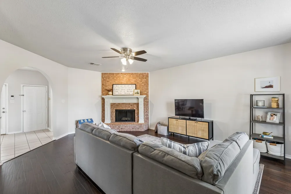 1532 Pine Bluff Drive Allen, TX 75002