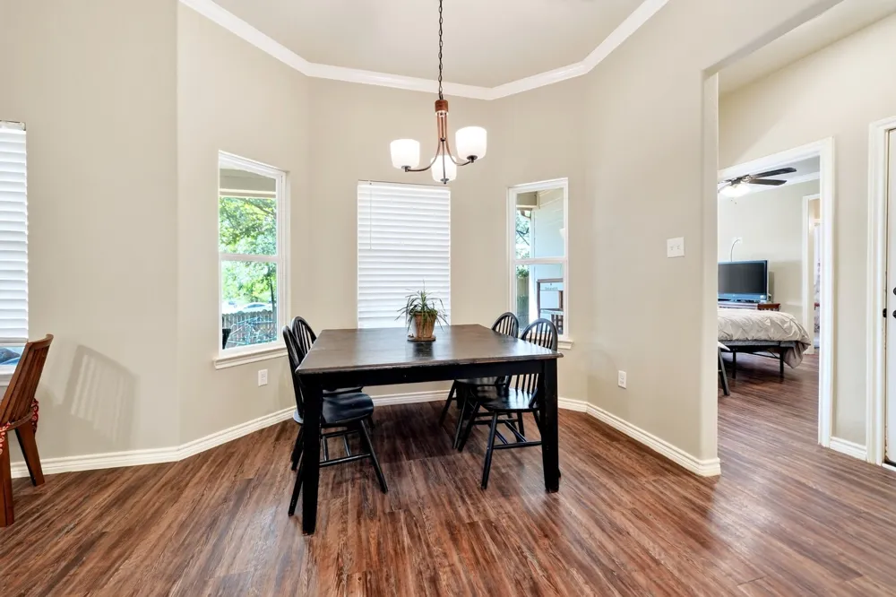 1007 Rebekah Drive Seven Points, TX 75143