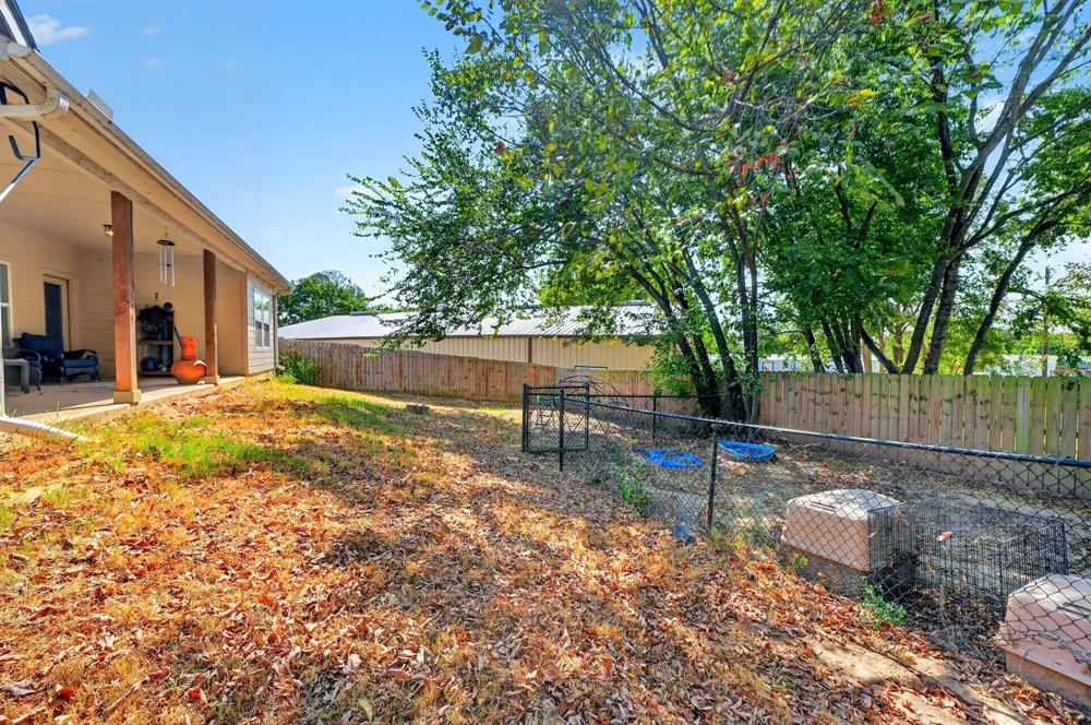 1007 Rebekah Drive Seven Points, TX 75143