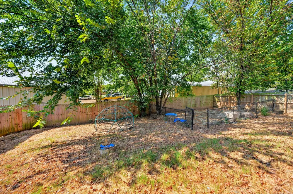 1007 Rebekah Drive Seven Points, TX 75143