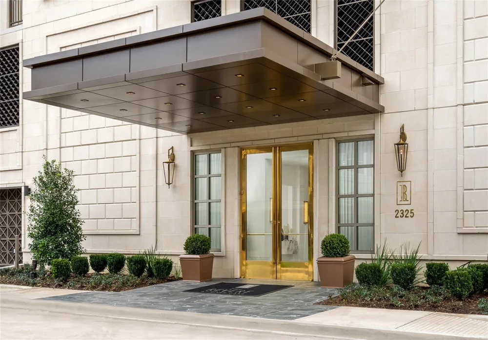 2325 Welch Street #601 Houston, TX 77019