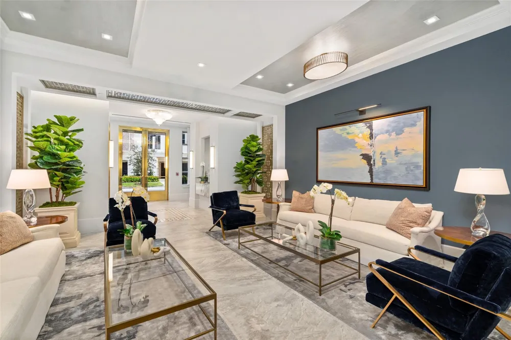 2325 Welch Street #601 Houston, TX 77019