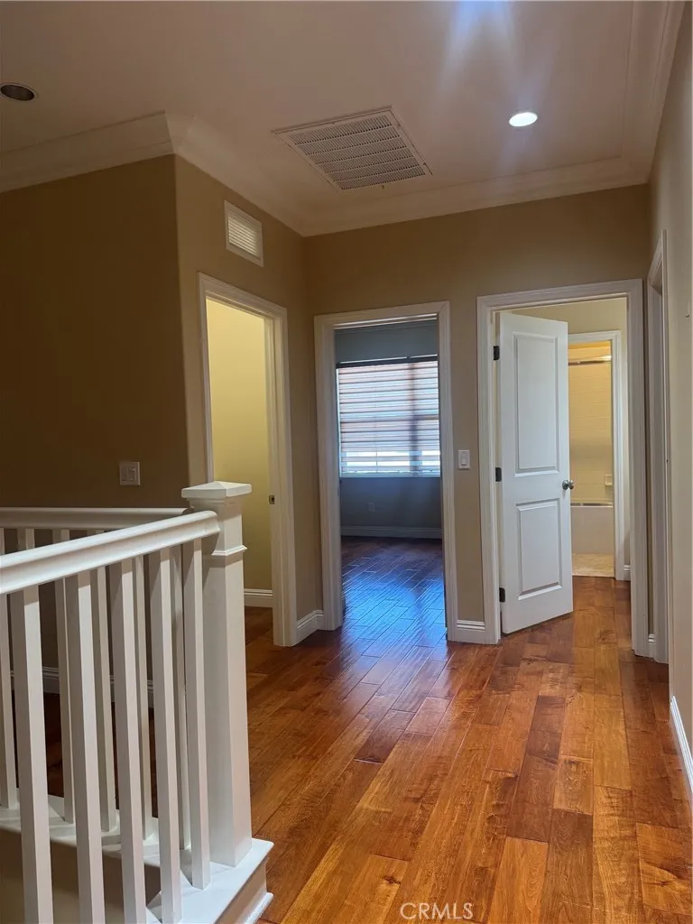 25 Loquat Irvine, CA 92618