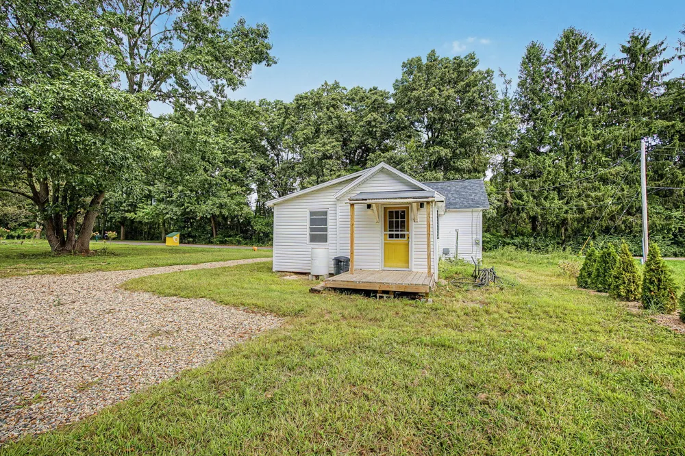 8195 Frie Avenue Kalamazoo, MI 49009