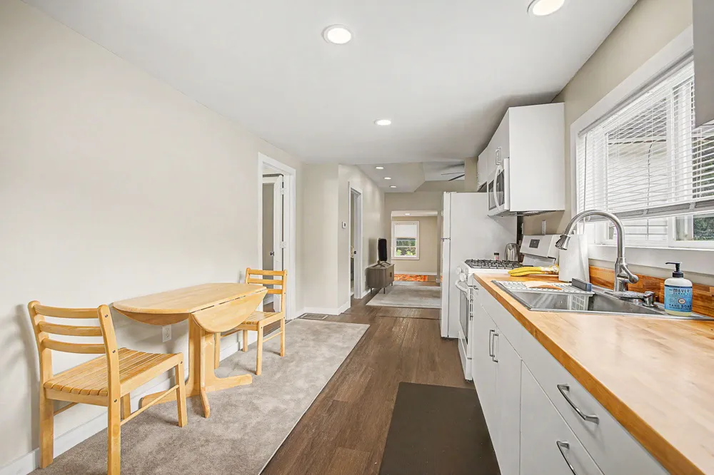 8195 Frie Avenue Kalamazoo, MI 49009