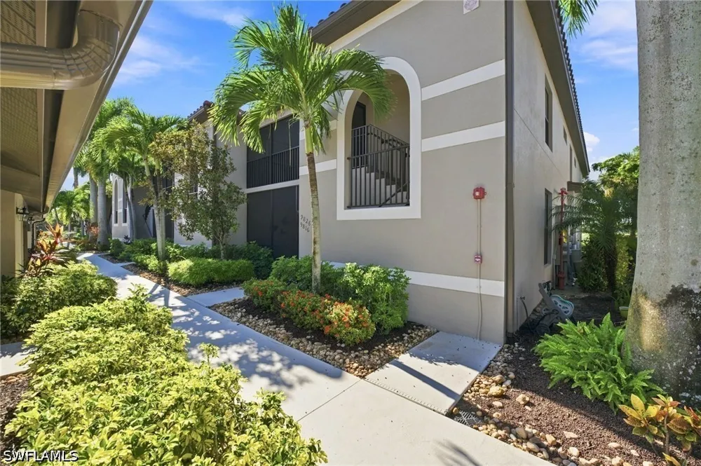 Siesta Bay Drive #9816 Naples, FL 34120