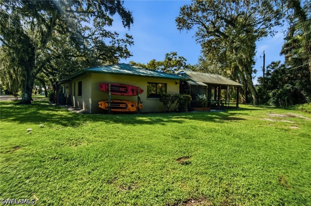 Rope Bend Drive Labelle, FL 33935