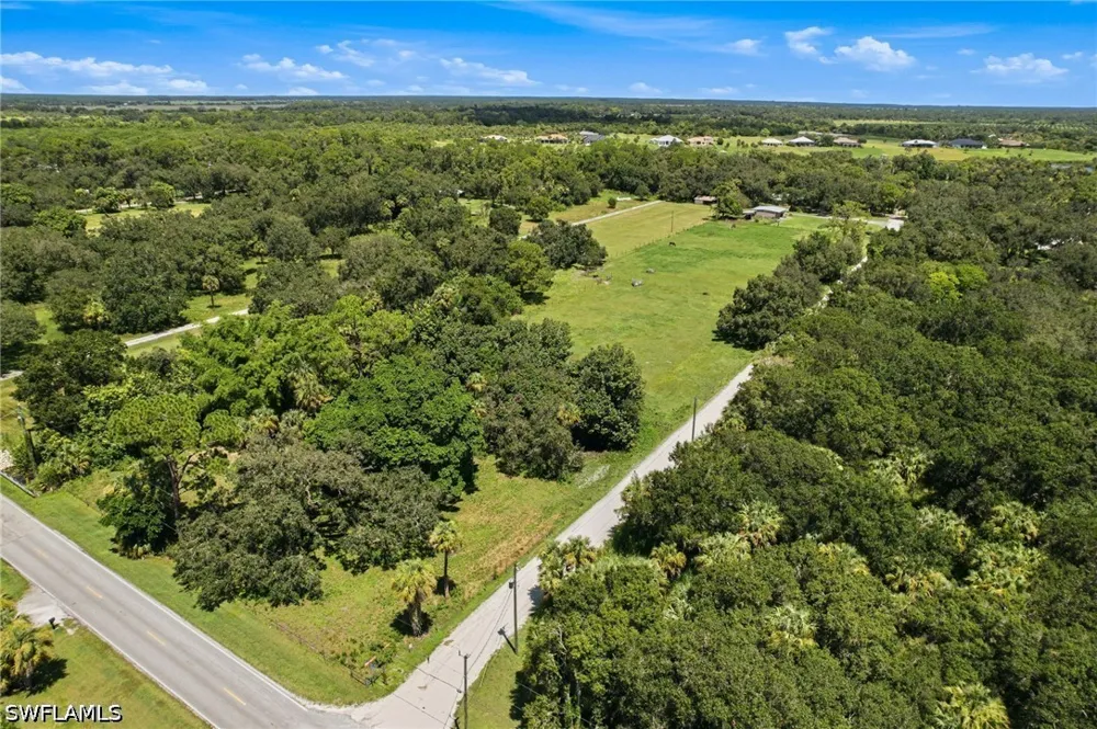 Rope Bend Drive Labelle, FL 33935