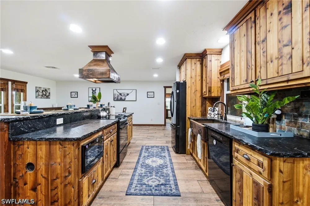 Rope Bend Drive Labelle, FL 33935