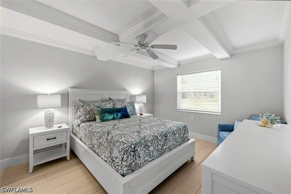 8th Avenue S #103 Naples, FL 34102