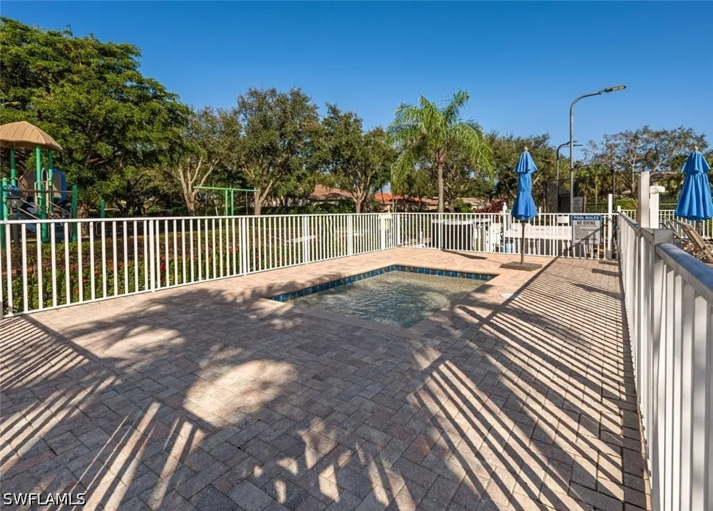 Morning Sun Lane #D22 Naples, FL 34119