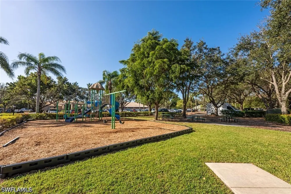 Morning Sun Lane #D22 Naples, FL 34119