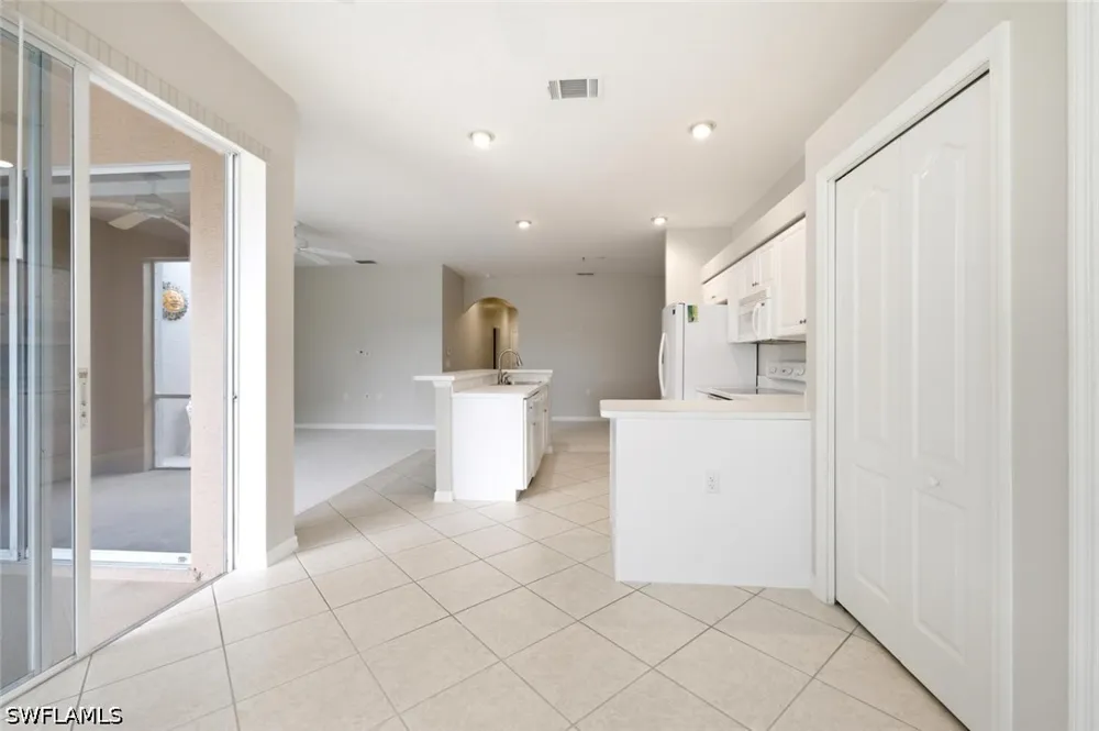 Morning Sun Lane #D22 Naples, FL 34119