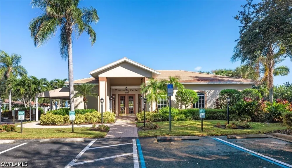 Morning Sun Lane #D22 Naples, FL 34119