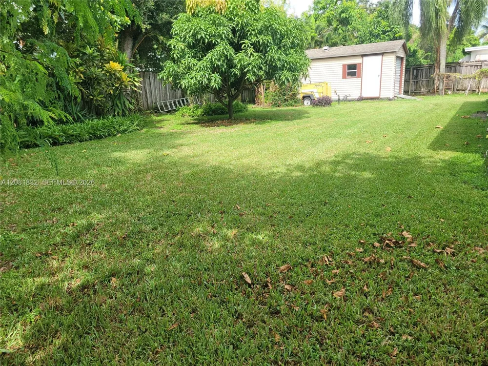 6131 Fletcher St Hollywood, FL 33023