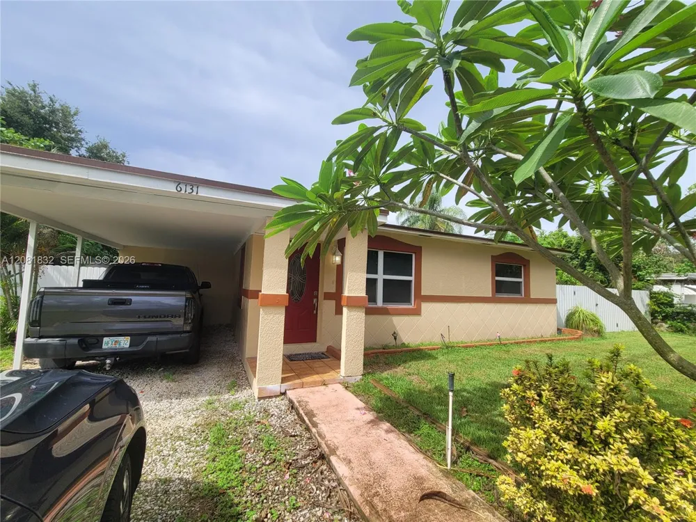 6131 Fletcher St Hollywood, FL 33023
