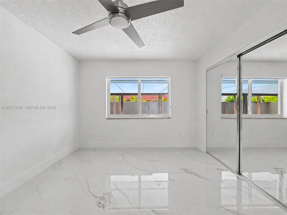 14111 SW 75th St Miami, FL 33183