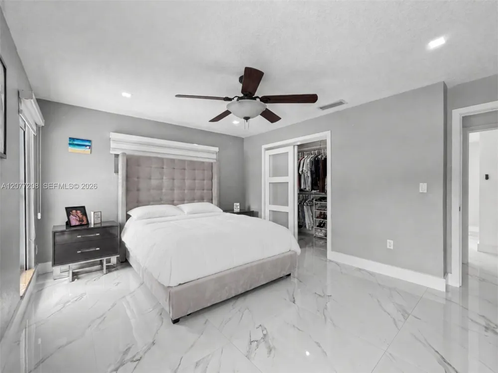 14111 SW 75th St Miami, FL 33183