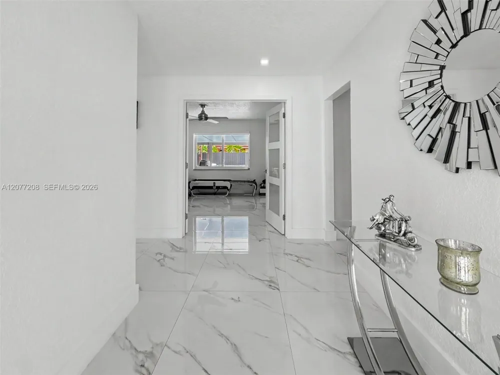 14111 SW 75th St Miami, FL 33183