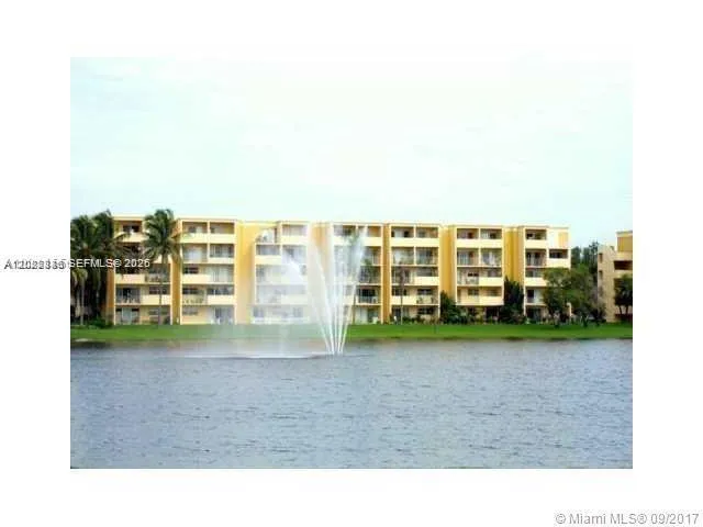 9359 Fontainebleau Blvd #F307 Miami, FL 33172