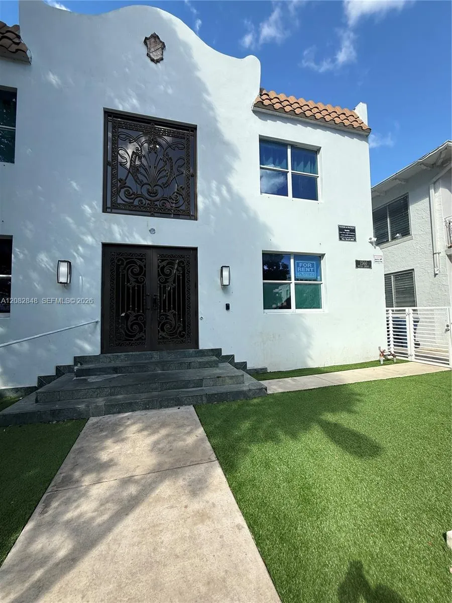 1560 Drexel Ave #107 Miami Beach, FL 33139