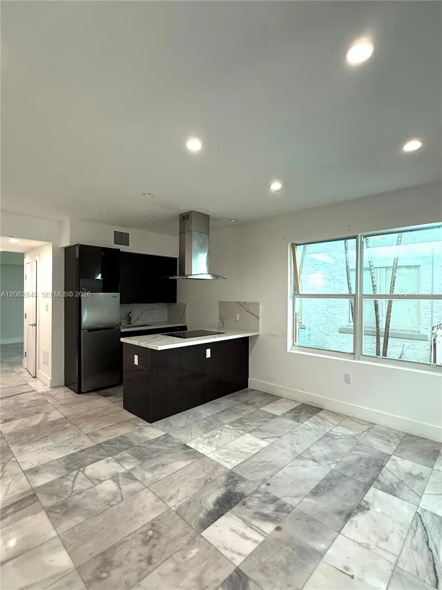 1560 Drexel Ave #107 Miami Beach, FL 33139