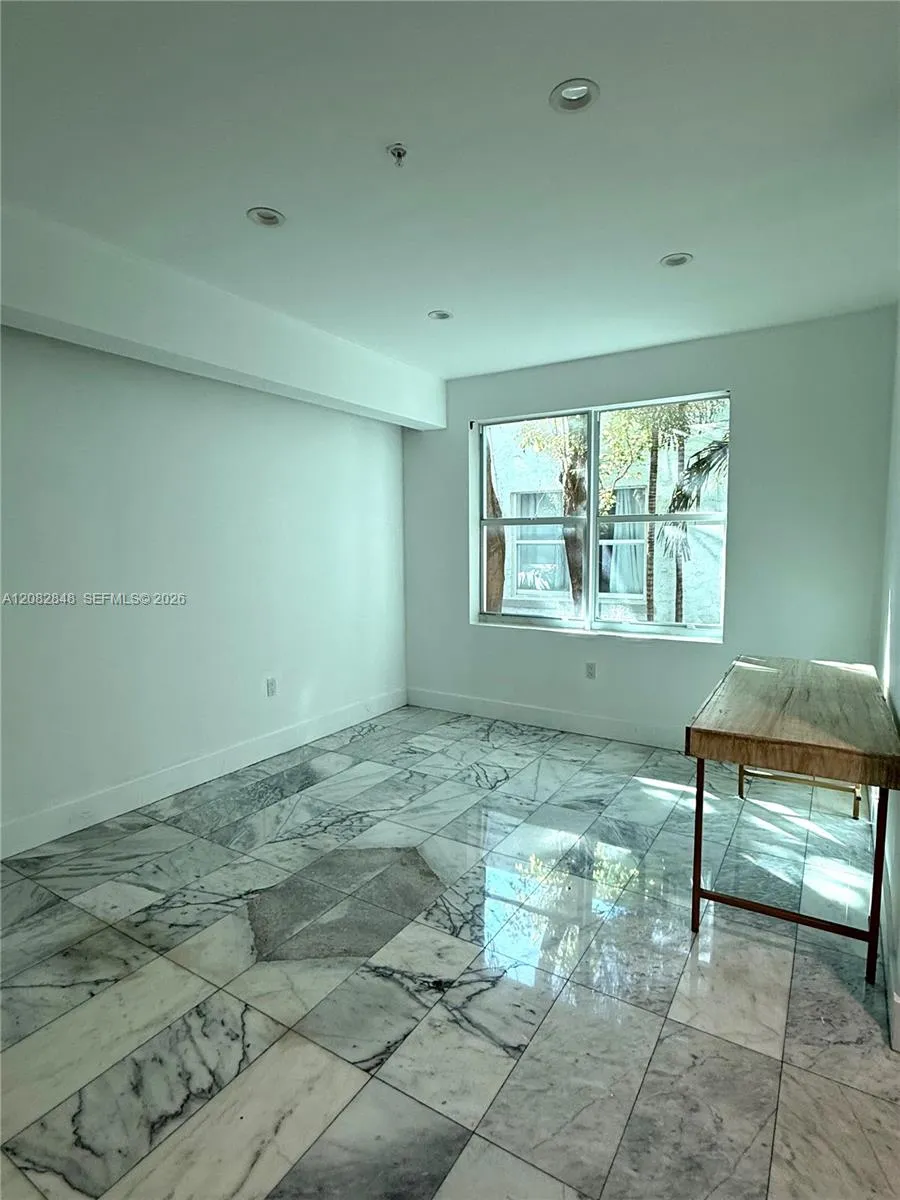 1560 Drexel Ave #107 Miami Beach, FL 33139