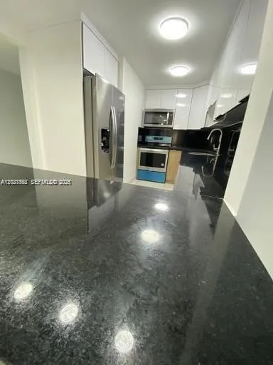 10000 NW 80th Ct #2132 Hialeah Gardens, FL 33016