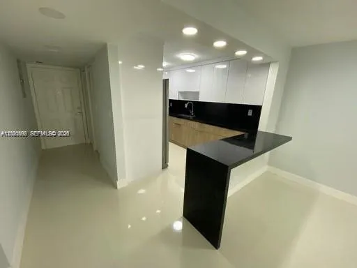10000 NW 80th Ct #2132 Hialeah Gardens, FL 33016