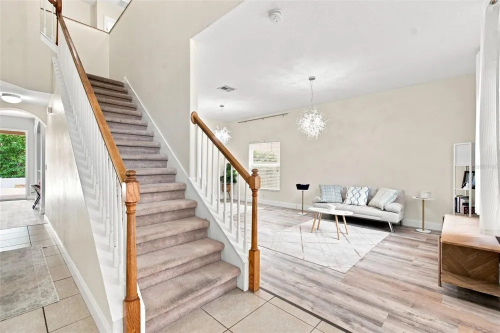 10637 LIBERTY BELL DRIVE Tampa, FL 33647