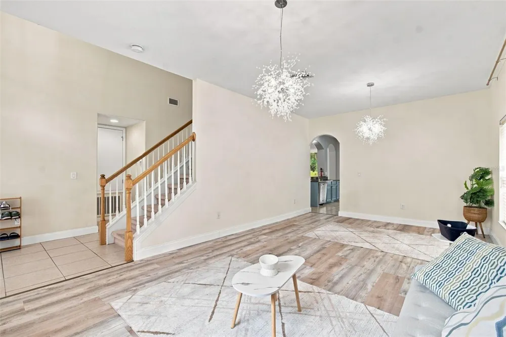 10637 LIBERTY BELL DRIVE Tampa, FL 33647