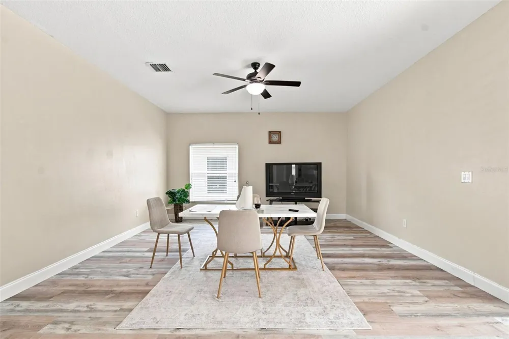 10637 LIBERTY BELL DRIVE Tampa, FL 33647