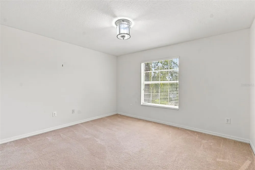 10637 LIBERTY BELL DRIVE Tampa, FL 33647