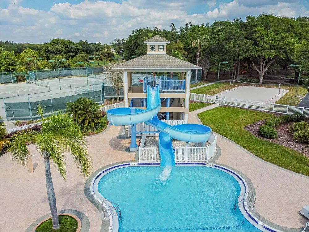 10637 LIBERTY BELL DRIVE Tampa, FL 33647