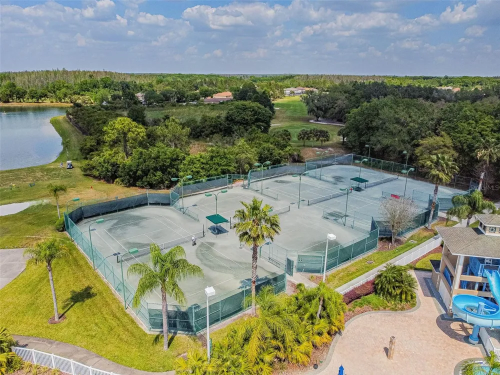 10637 LIBERTY BELL DRIVE Tampa, FL 33647