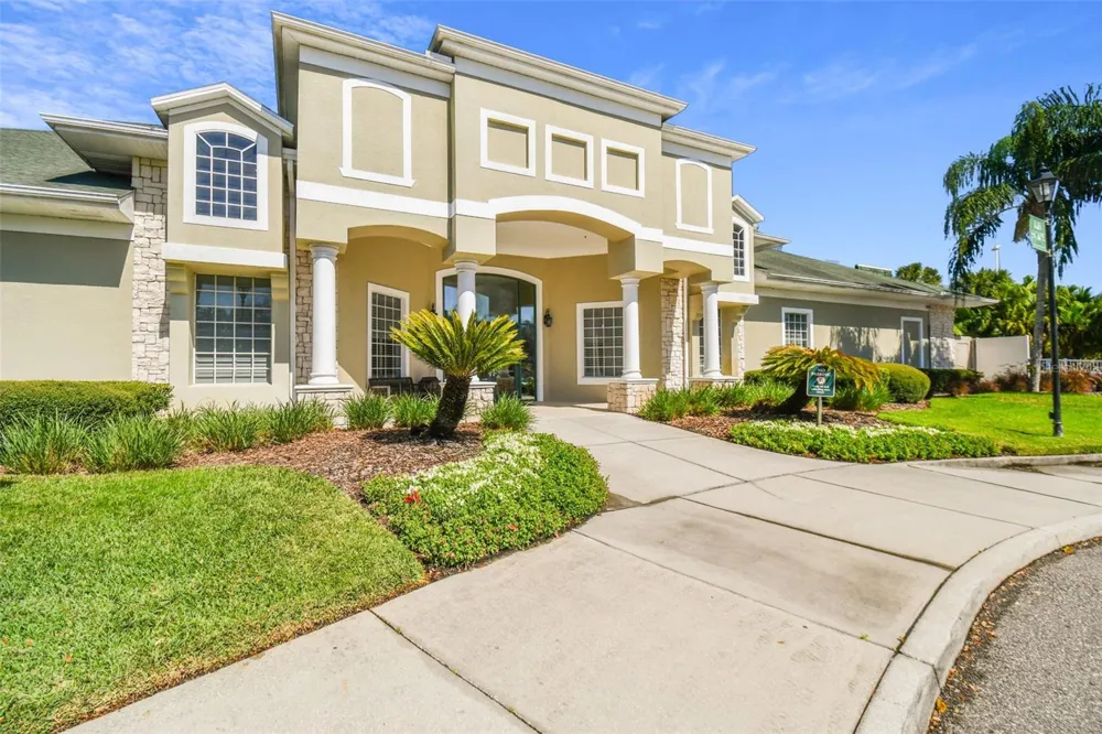 10637 LIBERTY BELL DRIVE Tampa, FL 33647