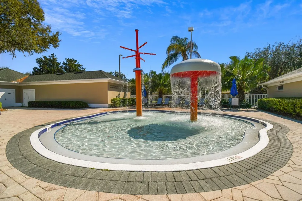 10637 LIBERTY BELL DRIVE Tampa, FL 33647
