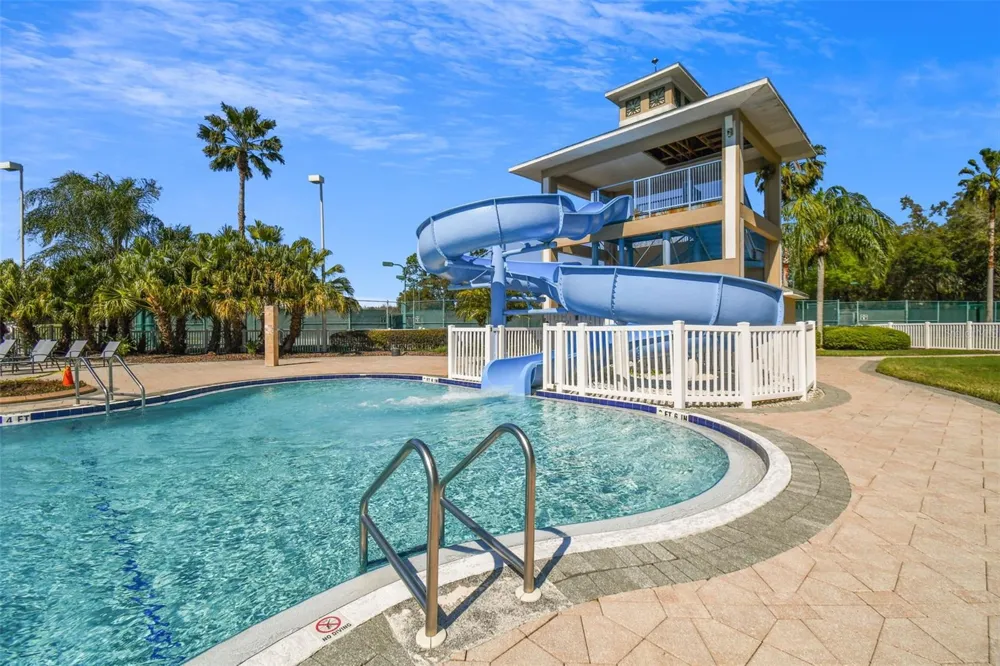 10637 LIBERTY BELL DRIVE Tampa, FL 33647