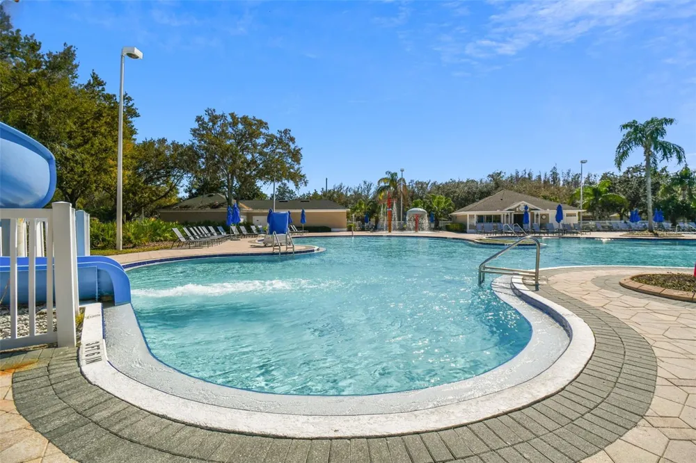 10637 LIBERTY BELL DRIVE Tampa, FL 33647