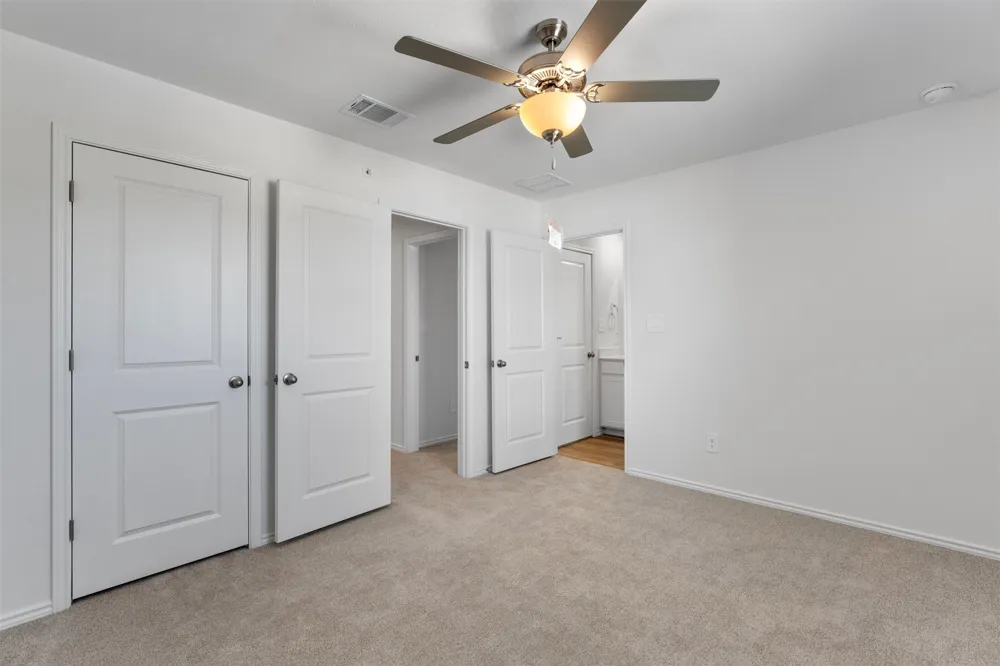 164 Cinnabar lane Lane #4 Kyle, TX 78640