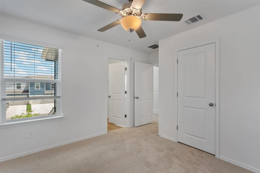 164 Cinnabar lane Lane #4 Kyle, TX 78640