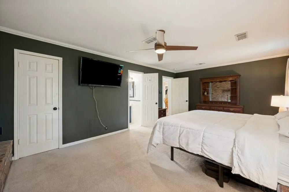 13512 Challaburton Drive Farmers Branch, TX 75234