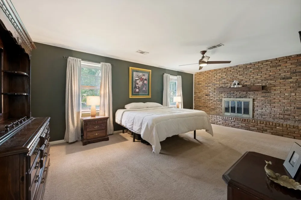 13512 Challaburton Drive Farmers Branch, TX 75234