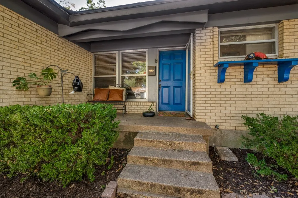 13512 Challaburton Drive Farmers Branch, TX 75234