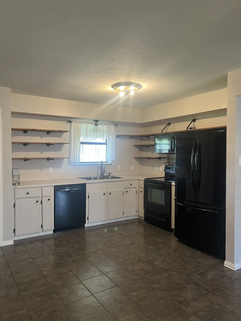 2036 Lisa Circle Canton, TX 75103