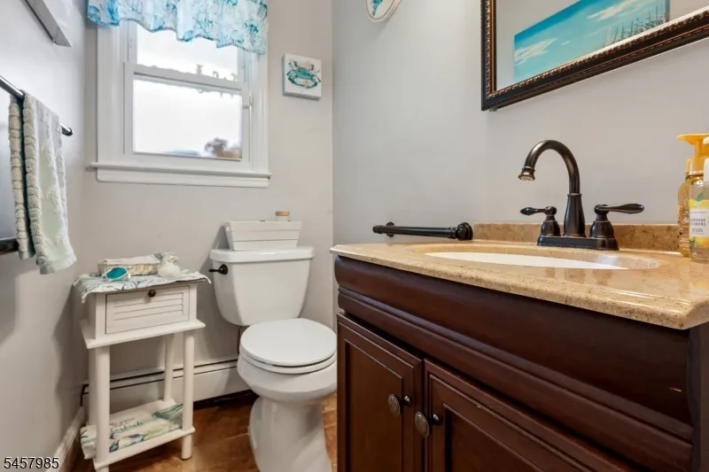 55 Lench Ave Edison, NJ 08820