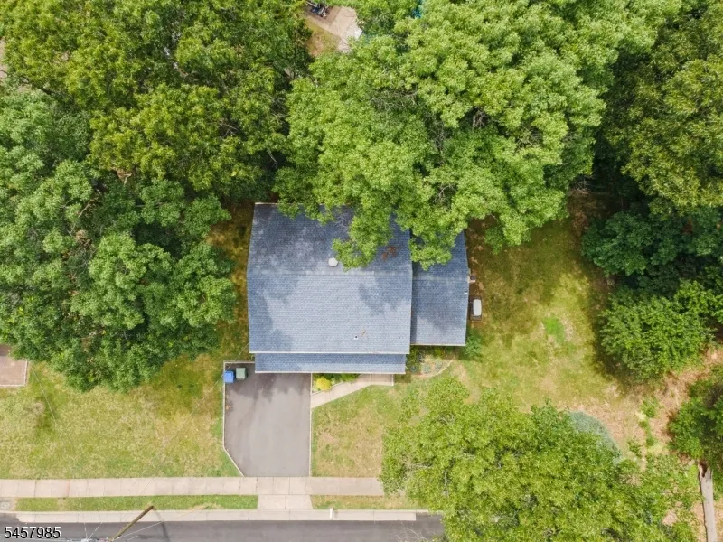 55 Lench Ave Edison, NJ 08820